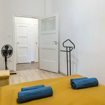 Apartamento Spacious And Bright Family In The Inner City *