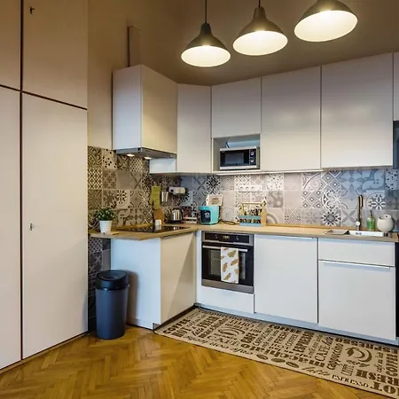 Spacious And Bright Family In The Inner City Apartamento Budapeste